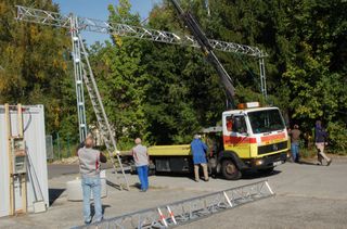 Aufstellen einer Kabelbrücke